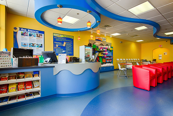 Sakura Montessori Hải Phòng độc quyền chương trình bơi chính khoá Aqua-Tots chuẩn Mỹ