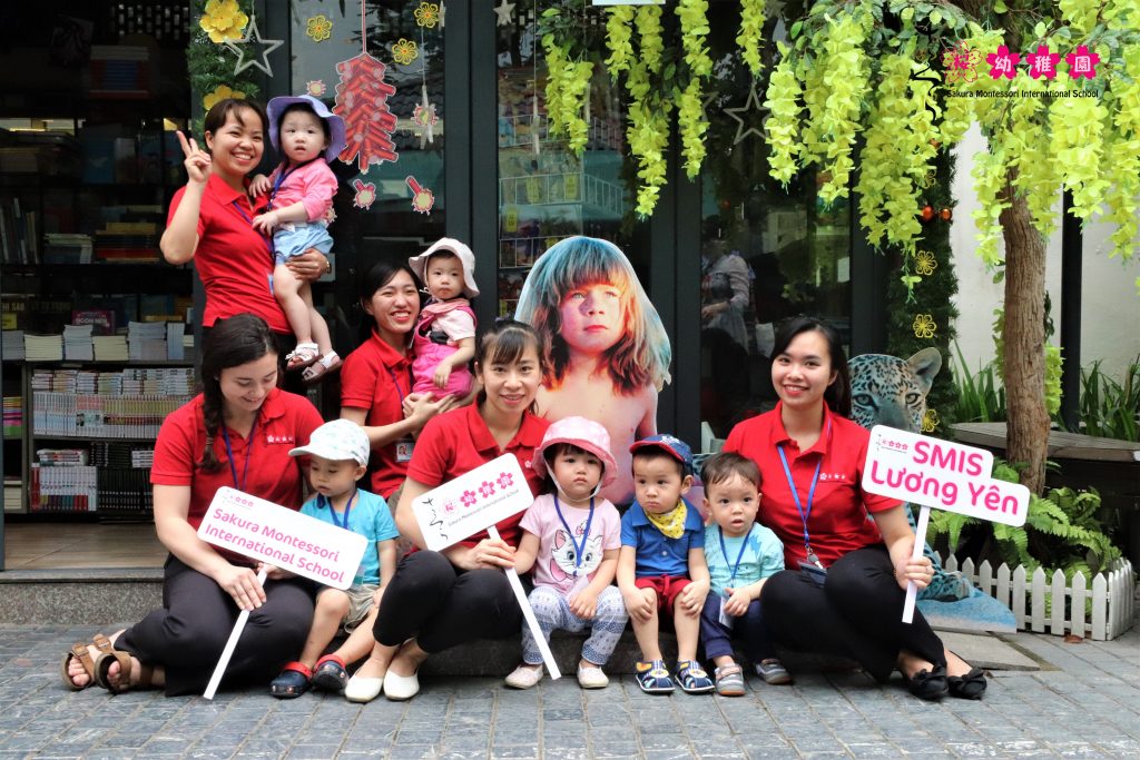 Các bạn nhỏ Sakura Montessori Lương Yên có những trải nghiệm gì tại Phố sách 19/12?