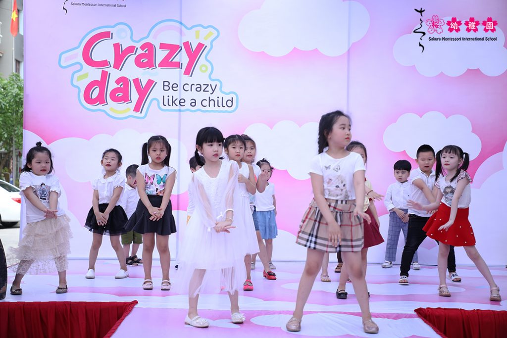 Độc đáo Ngày hội “Crazy Day" của học sinh trường mầm non quốc tế tại Hạ Long