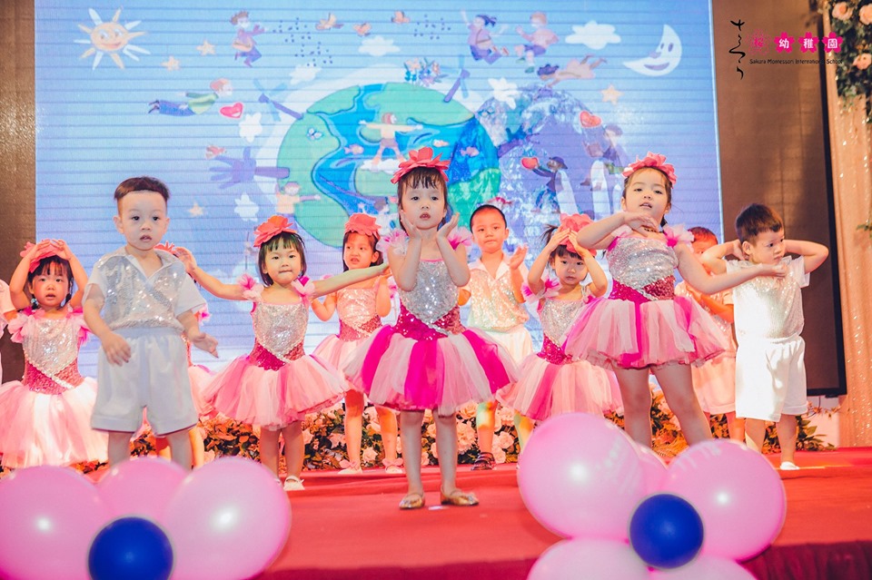 ''Be your own sun" - Khi mỗi SMISers Lương Yên tỏa sáng như "mặt trời nhỏ”