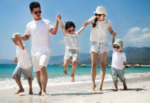 Đi du lịch cùng con bố mẹ cần mang gì để bảo vệ sức khỏe cho bé? Đi du lịch cùng con bố mẹ cần mang gì để bảo vệ sức khỏe cho bé?