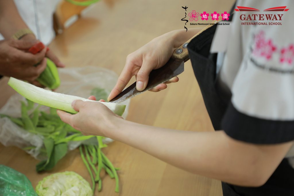 Sakura Montessori tổ chức đào tạo nâng cao nghiệp vụ cho đầu bếp cơ sở