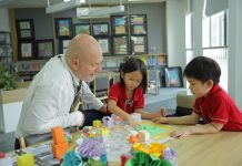 “Thay vì thả bóng bay, hãy trồng cây xanh…” "Thay vì thả bóng bay, hãy trồng cây xanh..."