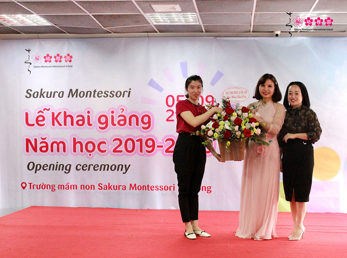 Gần 2.000 học sinh Sakura Montessori náo nức đón lễ khai giảng năm học 2019 - 2020