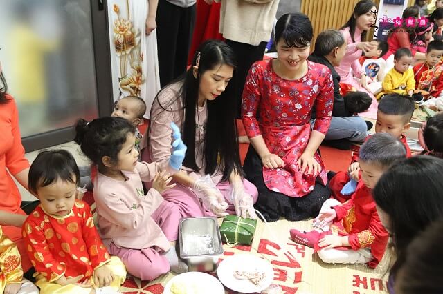net-xuan-2020-ghe-tham-tet-co-truyen-tai-sakura-montessori-hai-ba-trung-1
