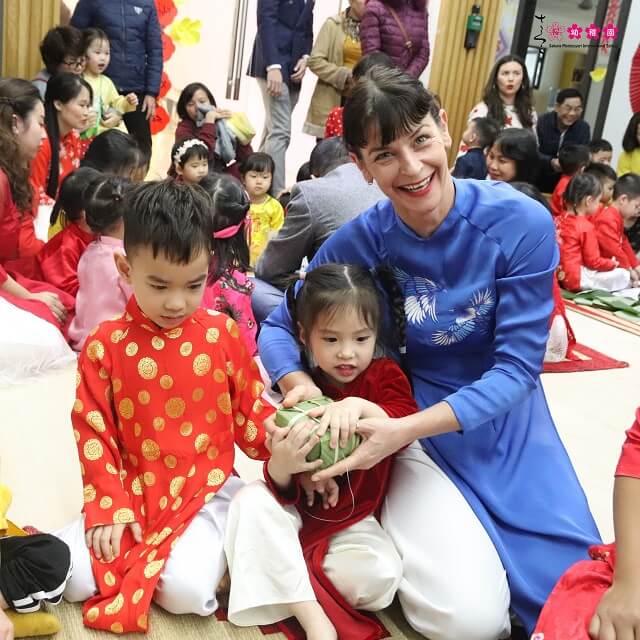 net-xuan-2020-ghe-tham-tet-co-truyen-tai-sakura-montessori-hai-ba-trung-20