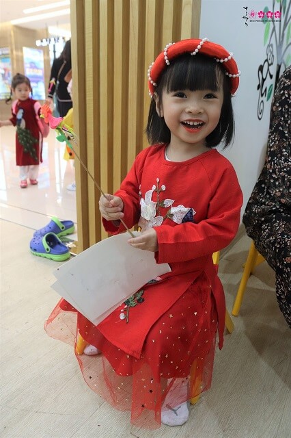 net-xuan-2020-ghe-tham-tet-co-truyen-tai-sakura-montessori-hai-ba-trung-15