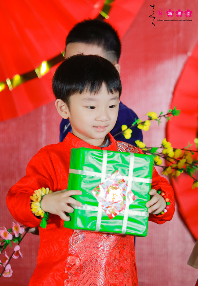 Cùng con trải nghiệm Tết quê hương tại Sakura Montessori Cầu Giấy 2
