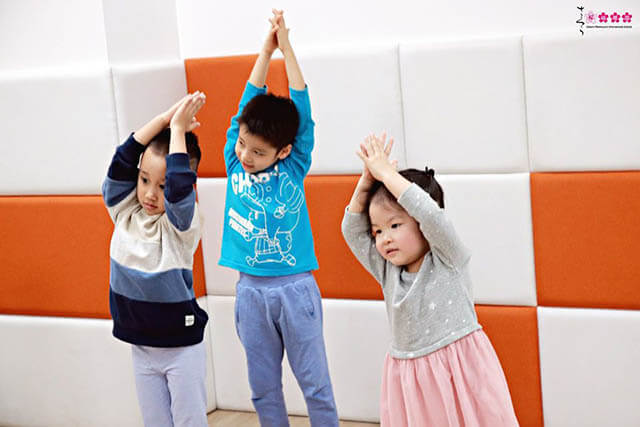 Giờ học JACPA cùng cô Quỳnh tại Sakura Thụy Khuê thú vị như thế nào? 9