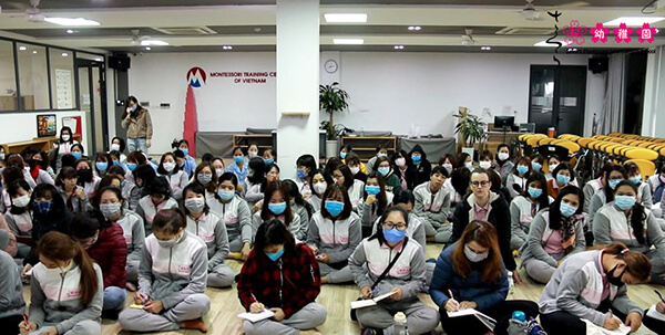 Sakura Montessori đẩy mạnh công tác tổng vệ sinh, khử khuẩn toàn trường 1