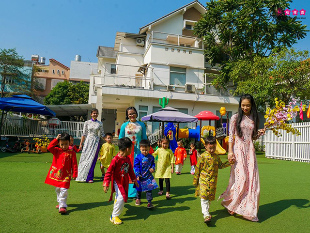 Cô Yến Nhi: Ở Canary, có một tình yêu lớn dần theo năm tháng 1