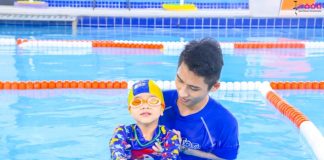 Hào hứng cùng các bạn nhỏ lớp Pansy tại lớp học bơi Aqua – Tots