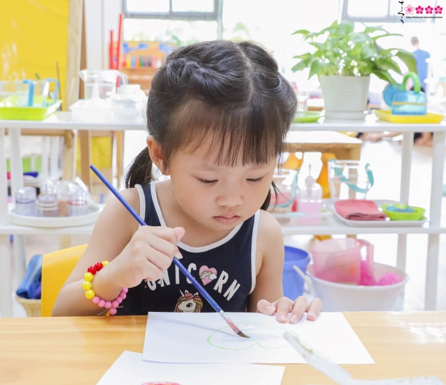 Cùng SMISer Cầu Giấy vẽ tranh bằng “muối”