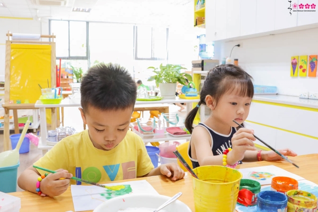 Cùng SMISer Cầu Giấy vẽ tranh bằng “muối”