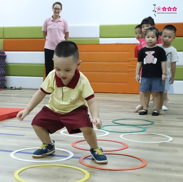 cung-smisers-hai-ba-trung-hung-khoi-voi-chuong-trinh-the-chat-jacpa-10