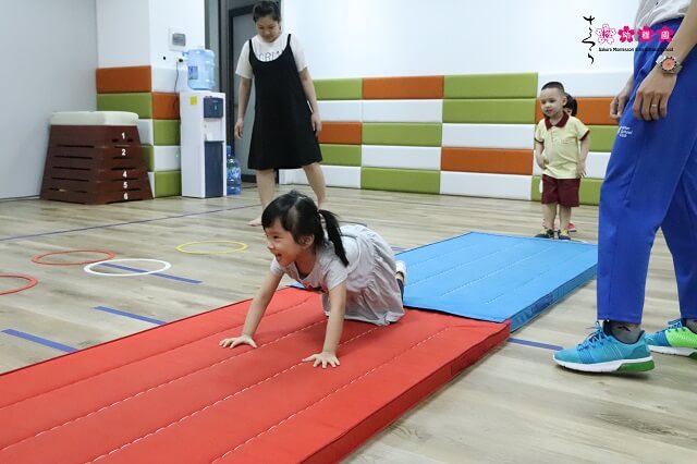 cung-smisers-hai-ba-trung-hung-khoi-voi-chuong-trinh-the-chat-jacpa-6