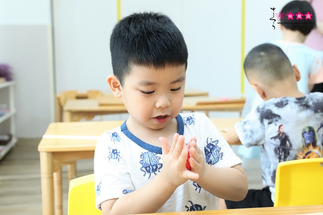 ho-bien-dat-nan-thanh-cac-ban-cua-sac-mau-cung-smisers-hai-ba-trung-10