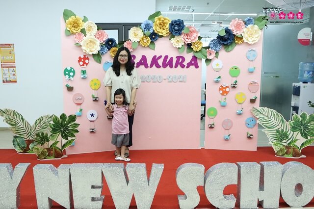 hao-hung-cung-cac-smisers-hai-ba-trung-trong-ngay-dau-tien-cua-nam-hoc-moi-13