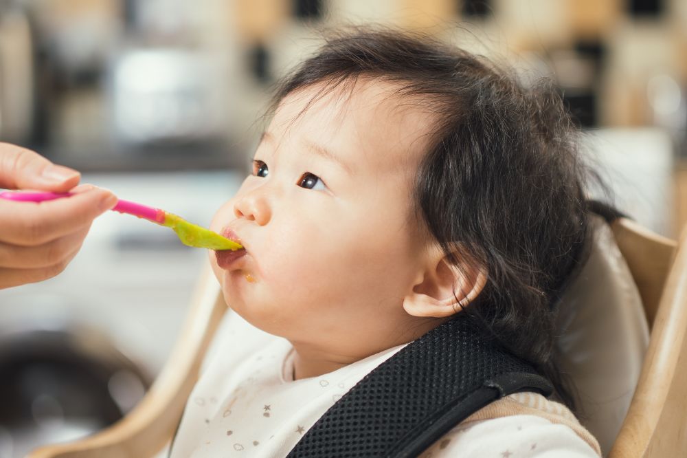 yến mạch làm món gì cho bé ăn dặm